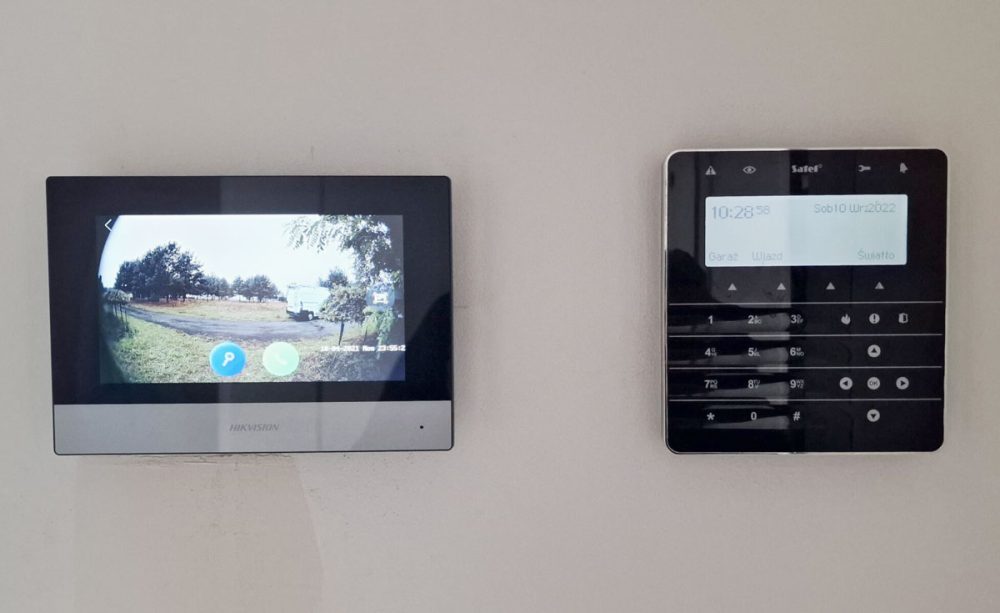 Monitor do wideodomofonu DS-KH6320-WTE1-B - obrazek 2