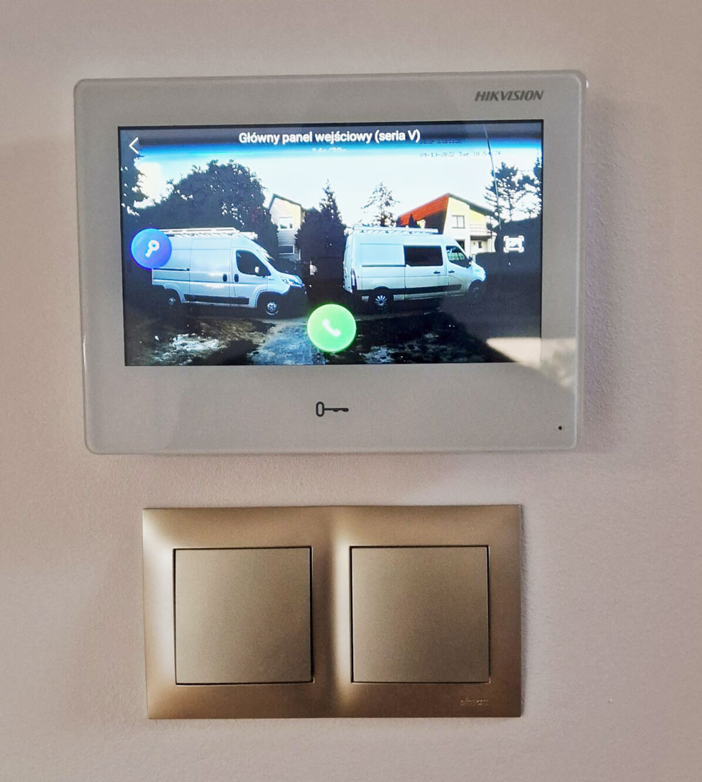 Monitor do wideodomofonu DS-KH6320-WTE1-B - obrazek 3