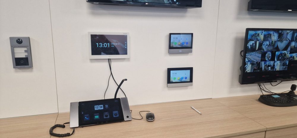 Monitor do wideodomofonu DS-KH6320-WTE1-B - obrazek 4